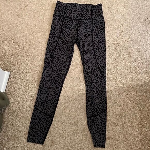 Varley leopard legging XS New - Picture 1 of 4
